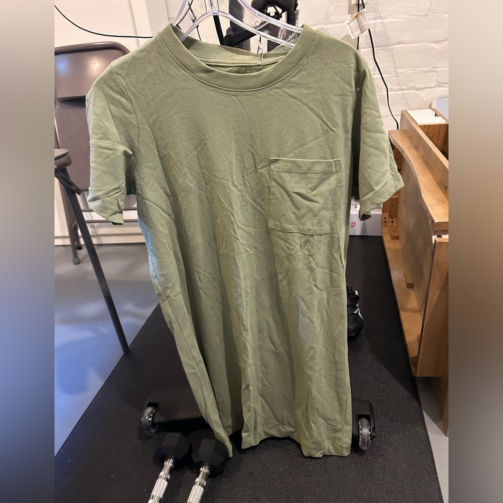 Everlane The Organic Cotton Weekend Tee Dress. New with tag. Size small